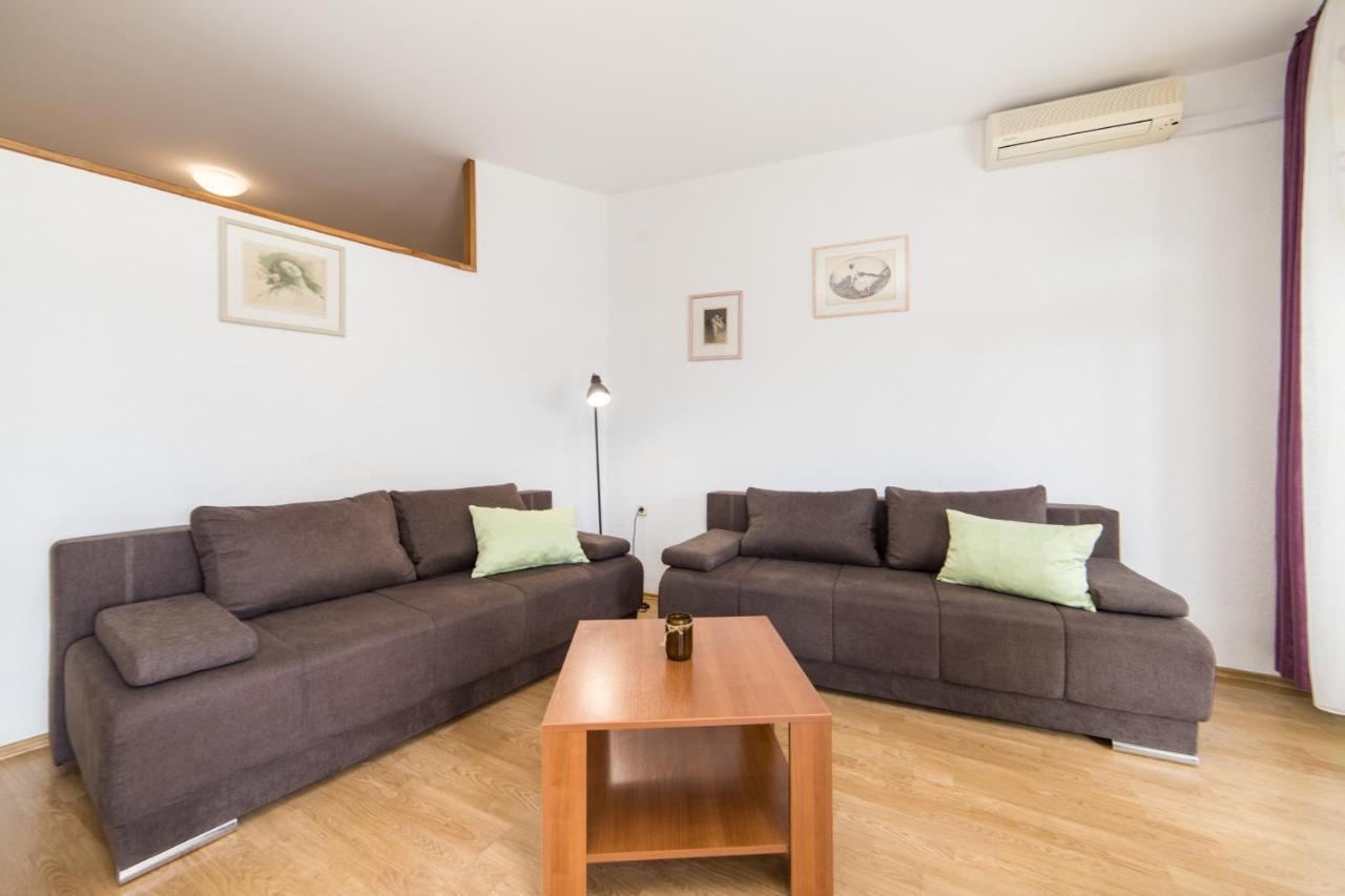 Apartmani Aida Živogošće Exterior foto