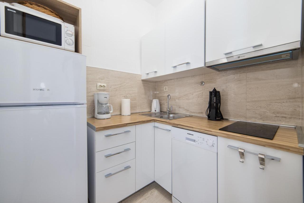 Apartmani Aida Živogošće Exterior foto