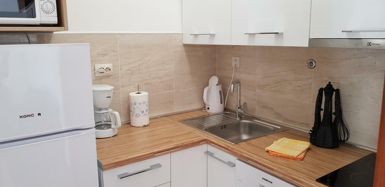 Apartmani Aida Živogošće Exterior foto